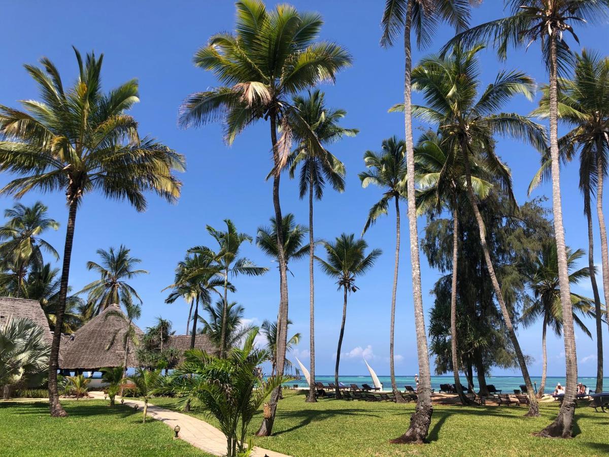 Bluebay Beach Resort & Spa Кивенга Екстериор снимка
